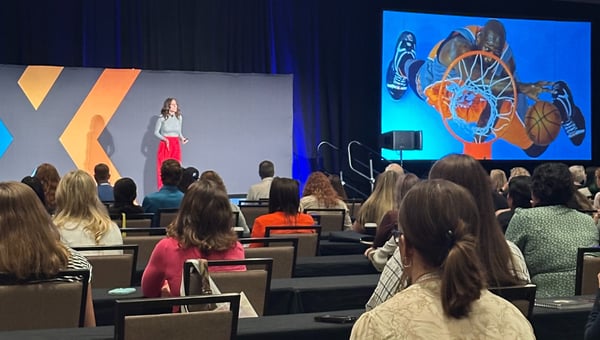 Amy Jo Martin delivers stirring keynote
