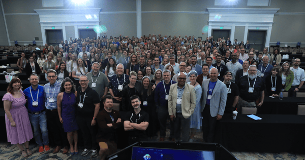 EXPERIENCE 2025 (1)-1-1